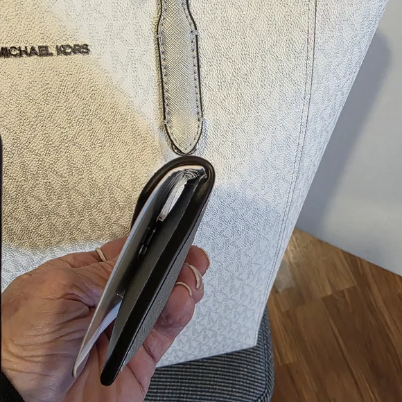 Michael Kors Light Gray Tote Bag - Picture 8 of 13